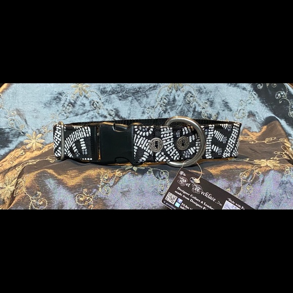 The Pet Necklace Designer Dog Collar - Picture 1 of 5